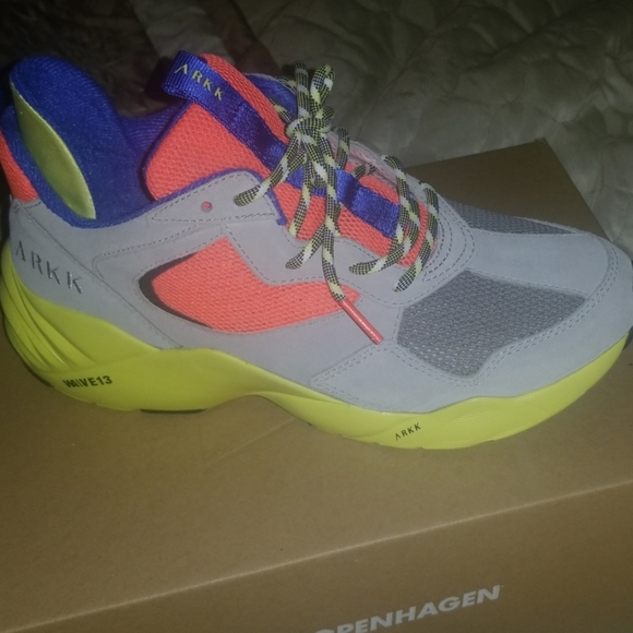 ARKK Sneakers - Picture 1 of 6